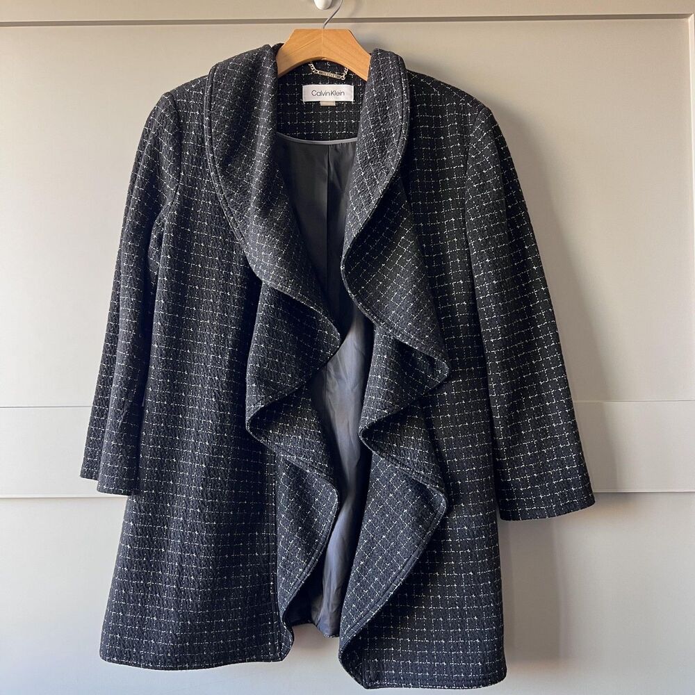 Calvin Klein Sweater Womens 4 Black White Open Front Ruffle Collar‎ Tweed Jacket